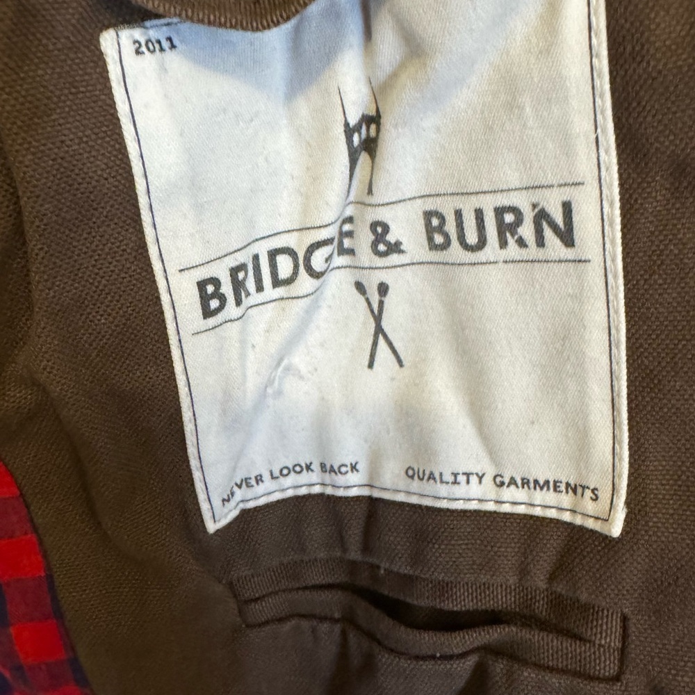 Bridge & Burn Brown Canvas Hooded Jacket with Cute Red Accents - Picture 3 of 3